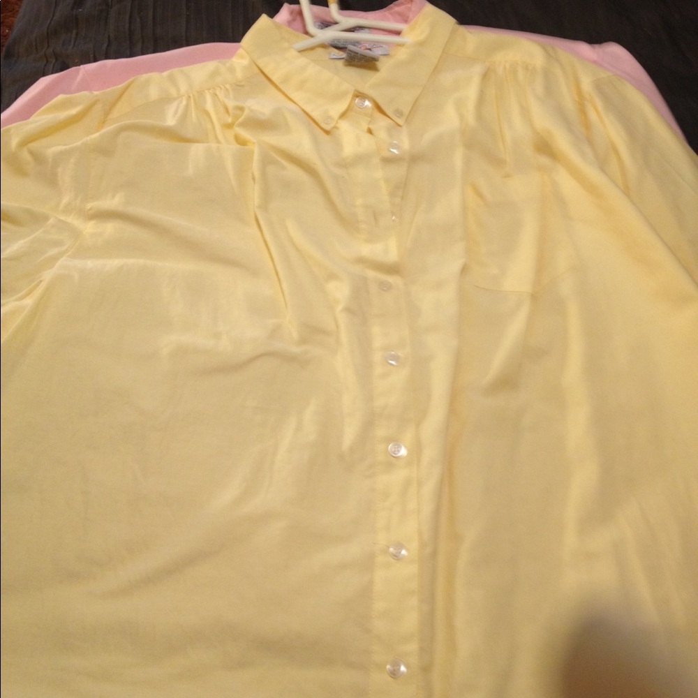 Short sleeve shirts